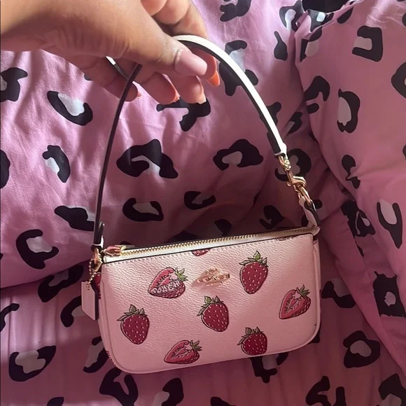Coach Strawberry Print Cream Bag - Picture 5 of 5